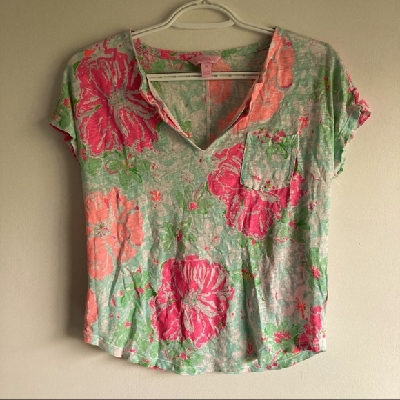 Lilly Pulitzer V Neck Floral 100% Linen Pocket Tee Style 12238 Sz XS - Picture 1 of 5